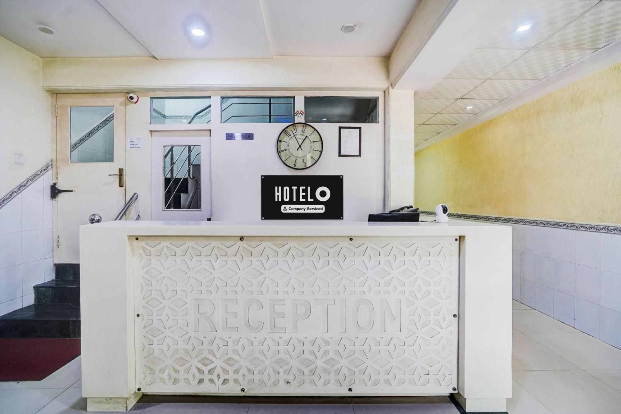 Super Hotel O Sgpgi Bijnaur Εξωτερικό φωτογραφία
