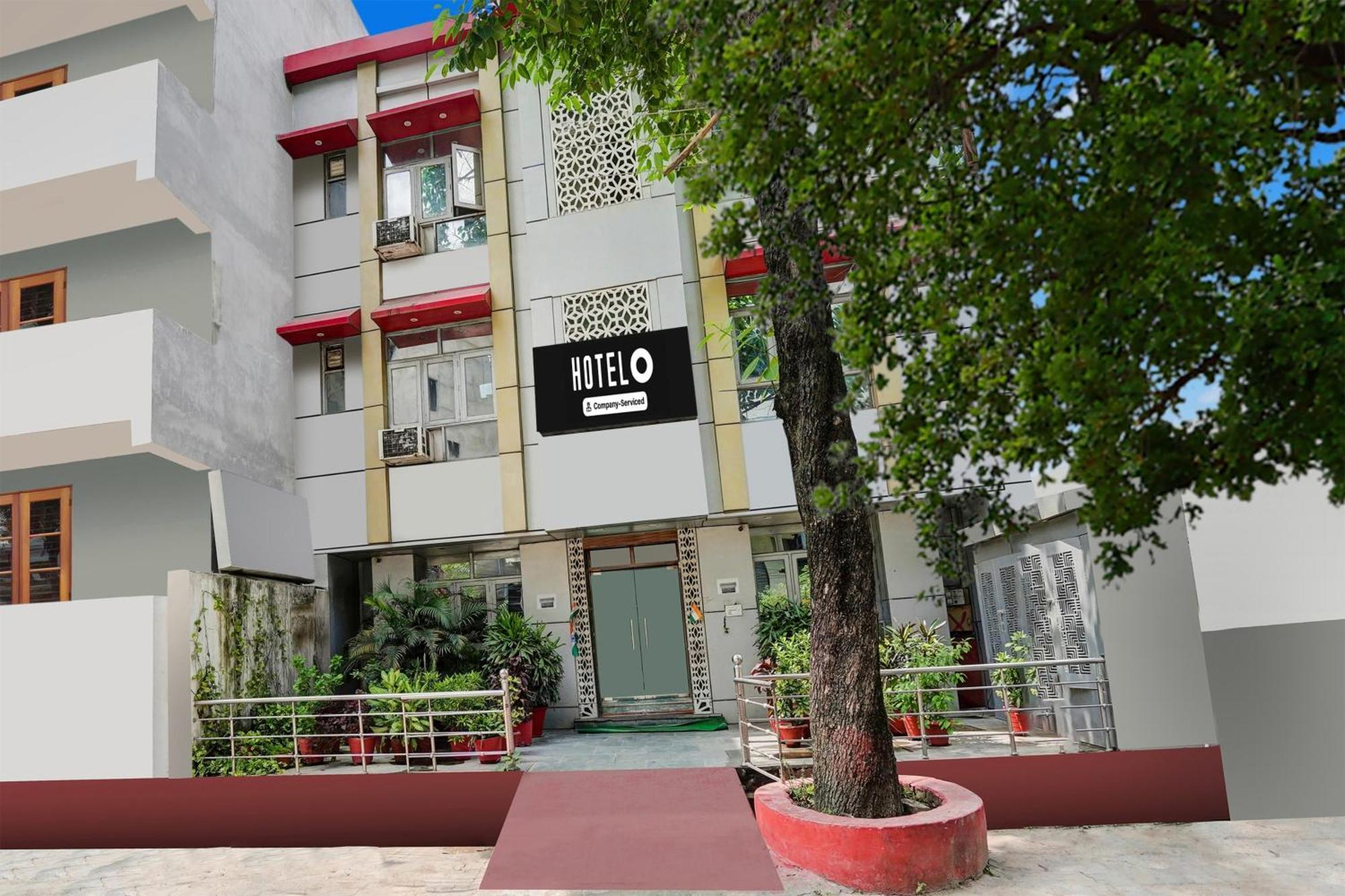 Super Hotel O Sgpgi Bijnaur Εξωτερικό φωτογραφία