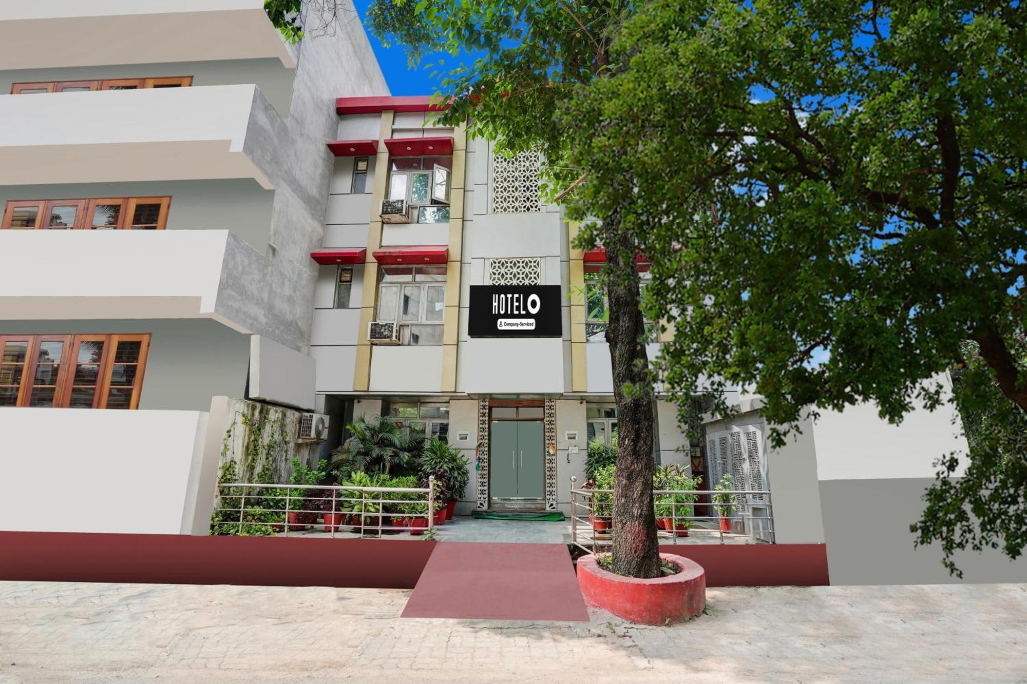 Super Hotel O Sgpgi Bijnaur Εξωτερικό φωτογραφία