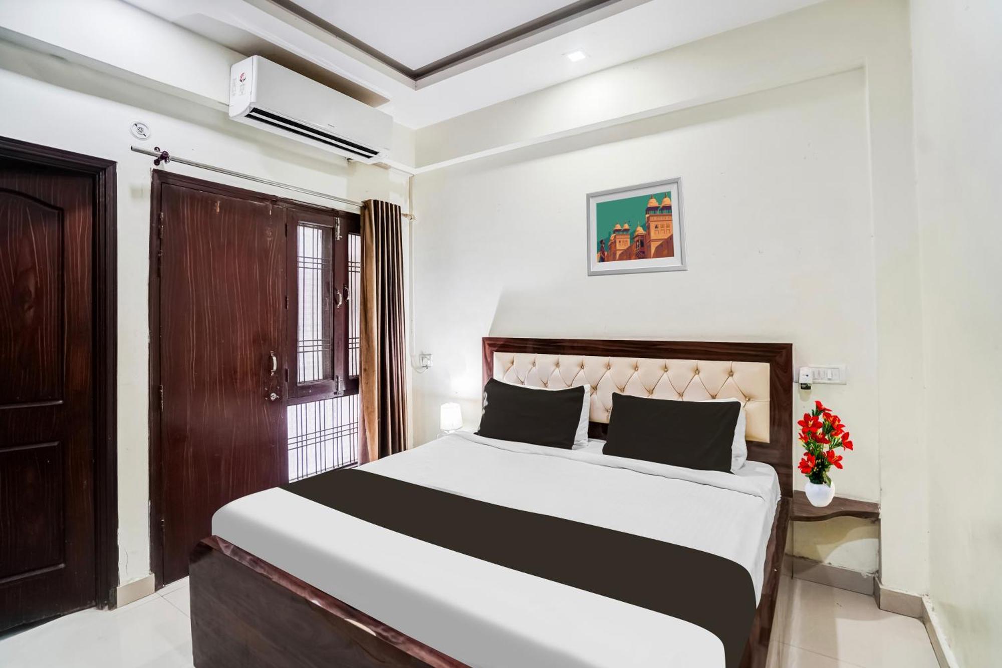 Super Hotel O Sgpgi Bijnaur Εξωτερικό φωτογραφία