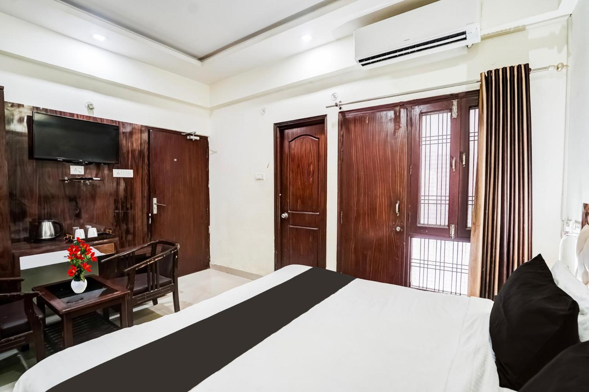 Super Hotel O Sgpgi Bijnaur Εξωτερικό φωτογραφία