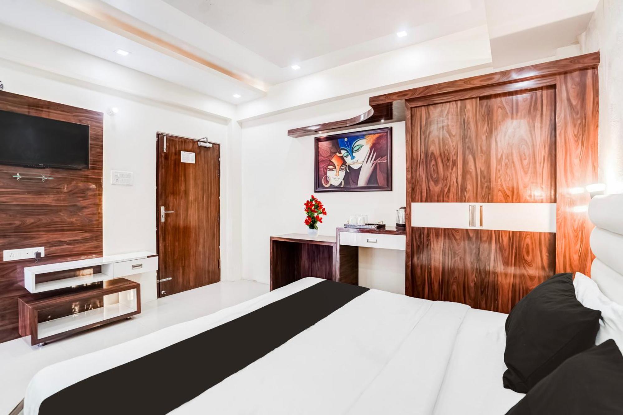 Super Hotel O Sgpgi Bijnaur Εξωτερικό φωτογραφία