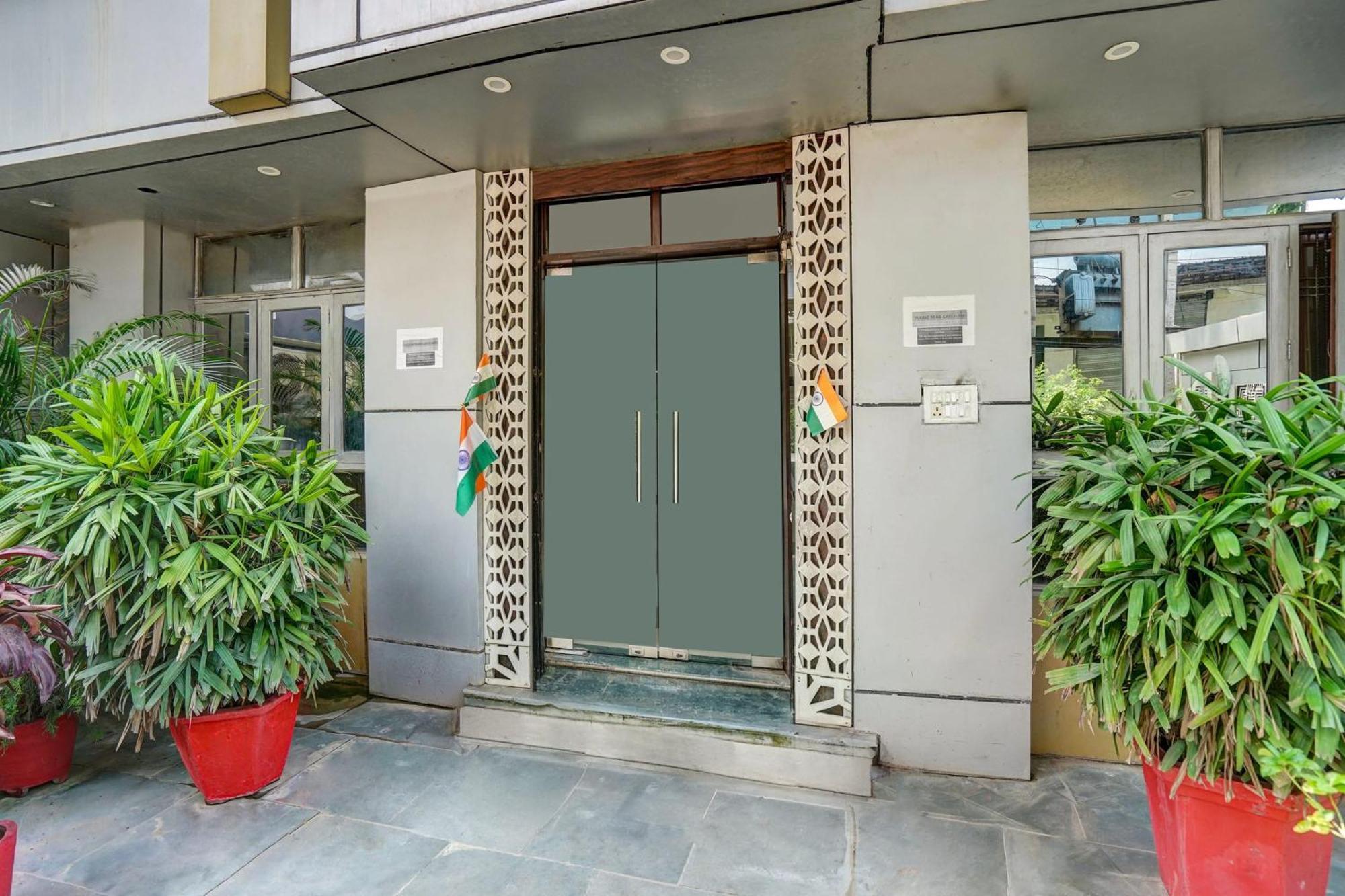 Super Hotel O Sgpgi Bijnaur Εξωτερικό φωτογραφία