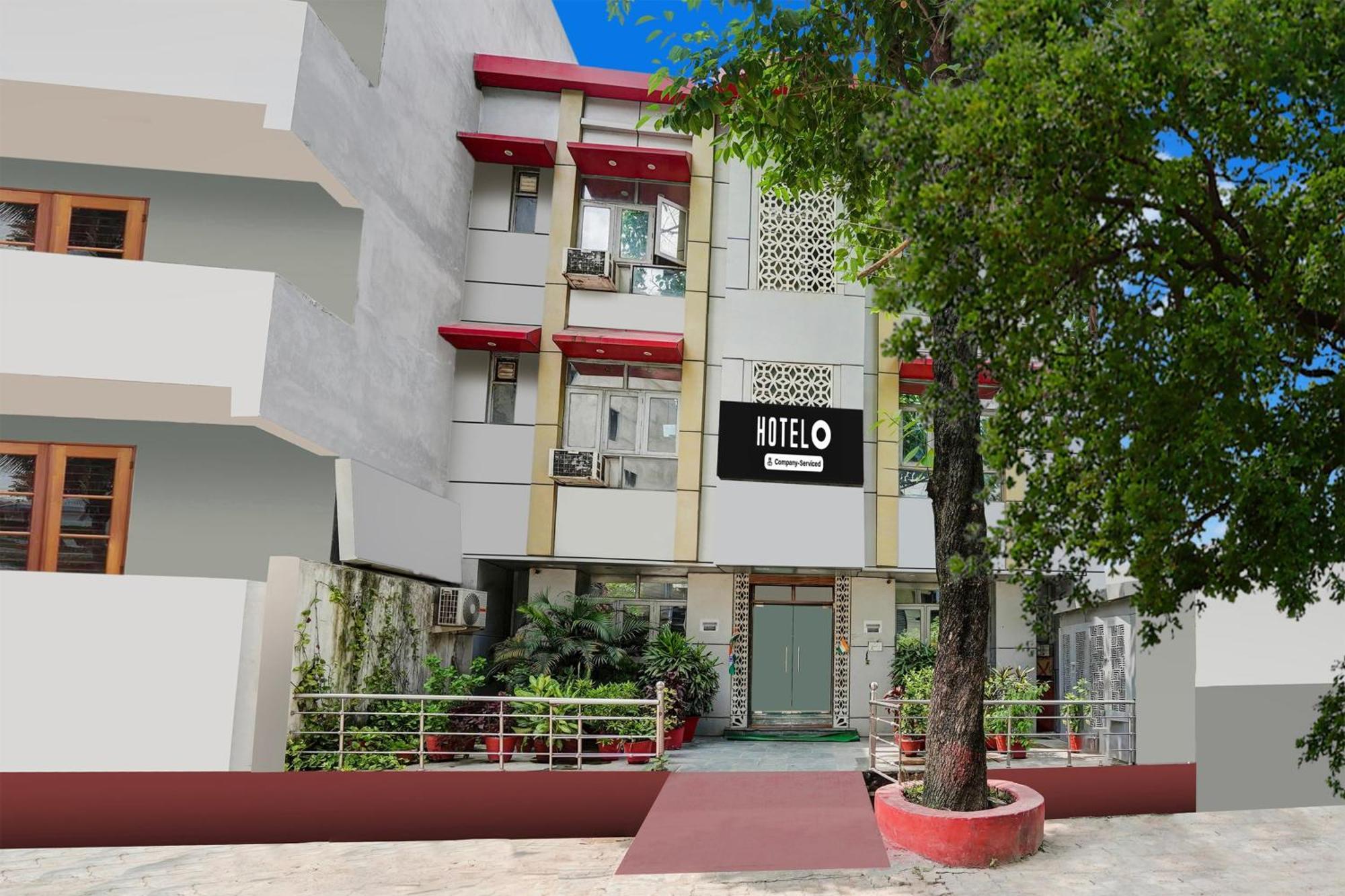 Super Hotel O Sgpgi Bijnaur Εξωτερικό φωτογραφία